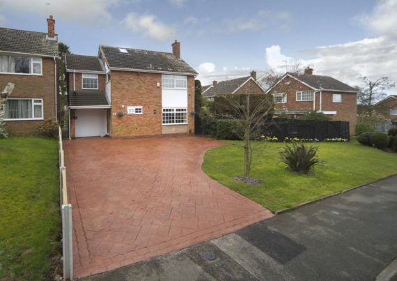 5 Bedroom Detached